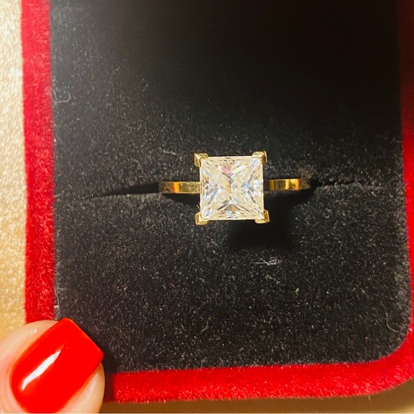 2CT Moissanite Princess Cut Engagement Wedding Ring, 14k Yellow Gold, Size 7 - Picture 1 of 10